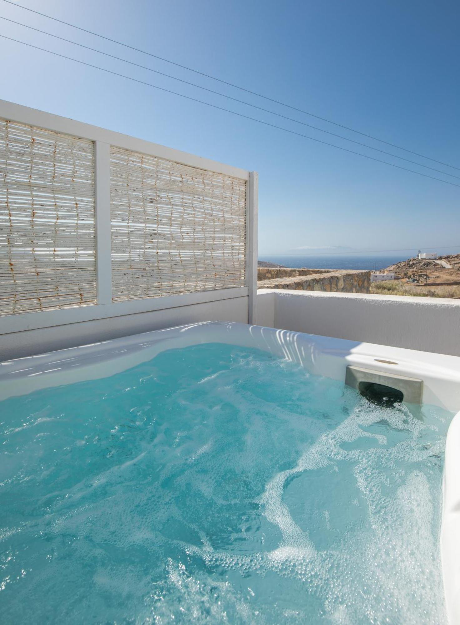 The Ammonite Resort Plintri Номер фото